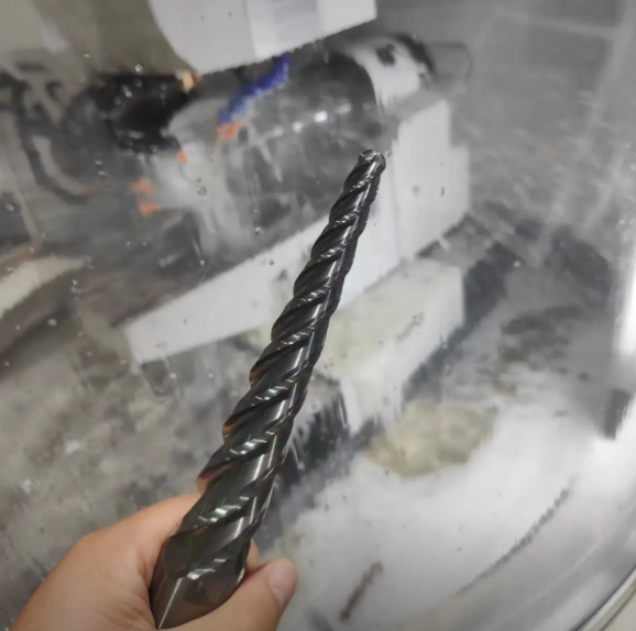 How to Mitigate Tool Wear in Aero-Engine Turbine Blade Machining 06:05 2
