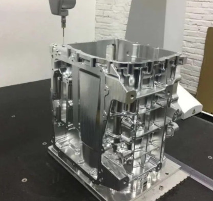 What is CNC Milling: History, Advantages, and Applications 06:37 7