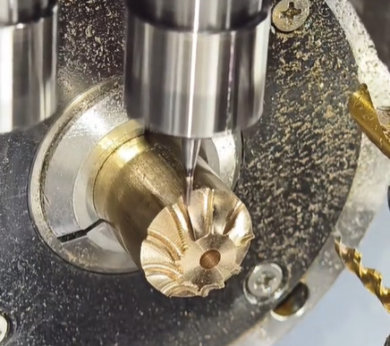 Comparison of UG and PowerMill Programming for Hastelloy Impeller Manufacturing 02:14 3