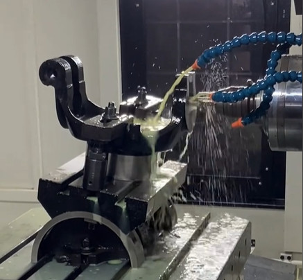 Machining of Intersecting Lock Pin Holes in Automotive Front Axles 3210 0