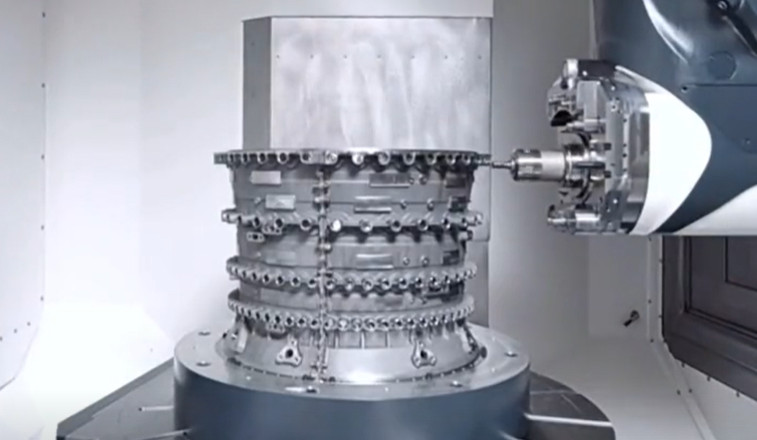 Adaptive Control Technology in Aero-Engine Combustor Casing Machining 16:13 3