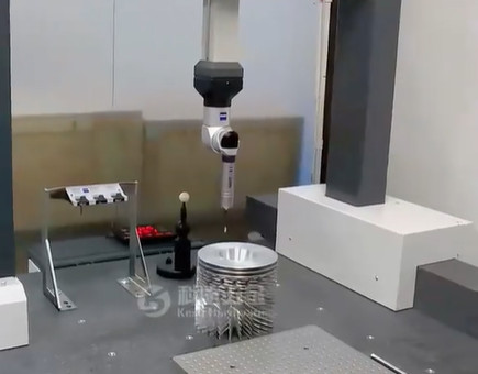 Precision Machining vs. Traditional Machining 20:04 1