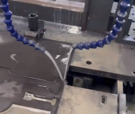 Wire EDM Equipment: Typical Fault Analysis and Maintenance Strategies 04:15 2