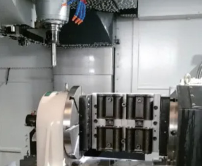 Machining Solutions for Track Shoe Components 06:33 5