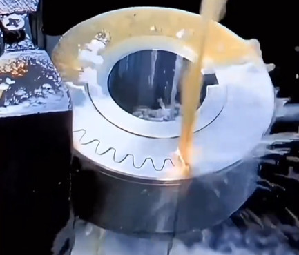 Electrical Discharge Machining: Guide, Types, and Difficulties 14:33 3