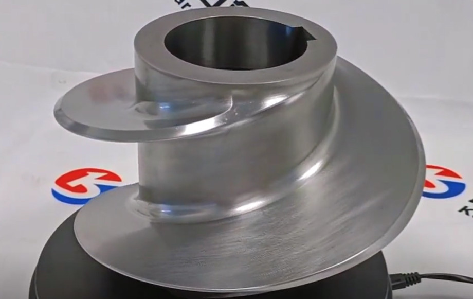 Stainless Steel vs Titanium 16:17 1