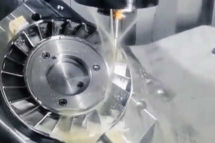 Stainless Steel vs Titanium 16:17 2