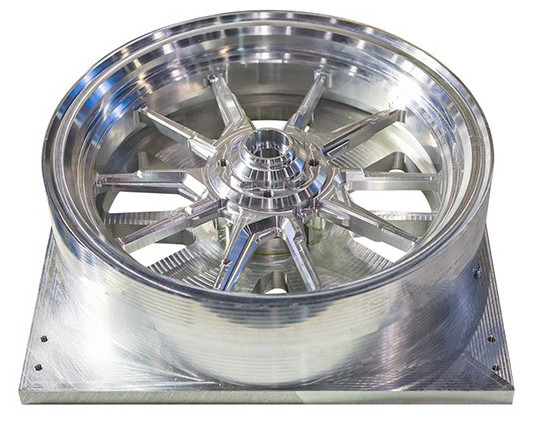 Wheel Hub Machining 18:55 1