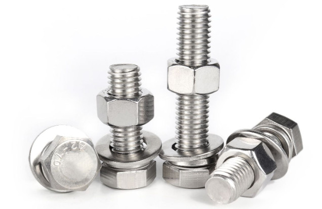 Mounting Screws: Types, Specs, and Applications 02:20 3