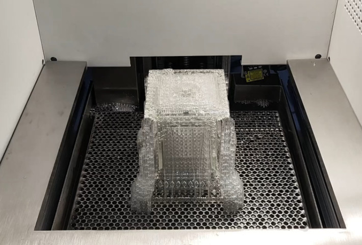 SLA 3D Printing 5370
